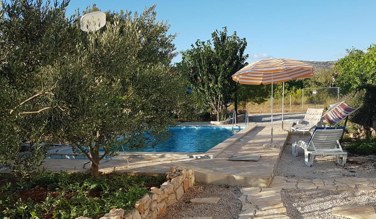 Apartman Vojaline Milna  Exterior foto