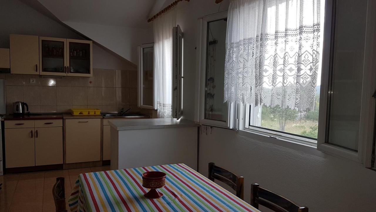Apartman Vojaline Milna  Exterior foto